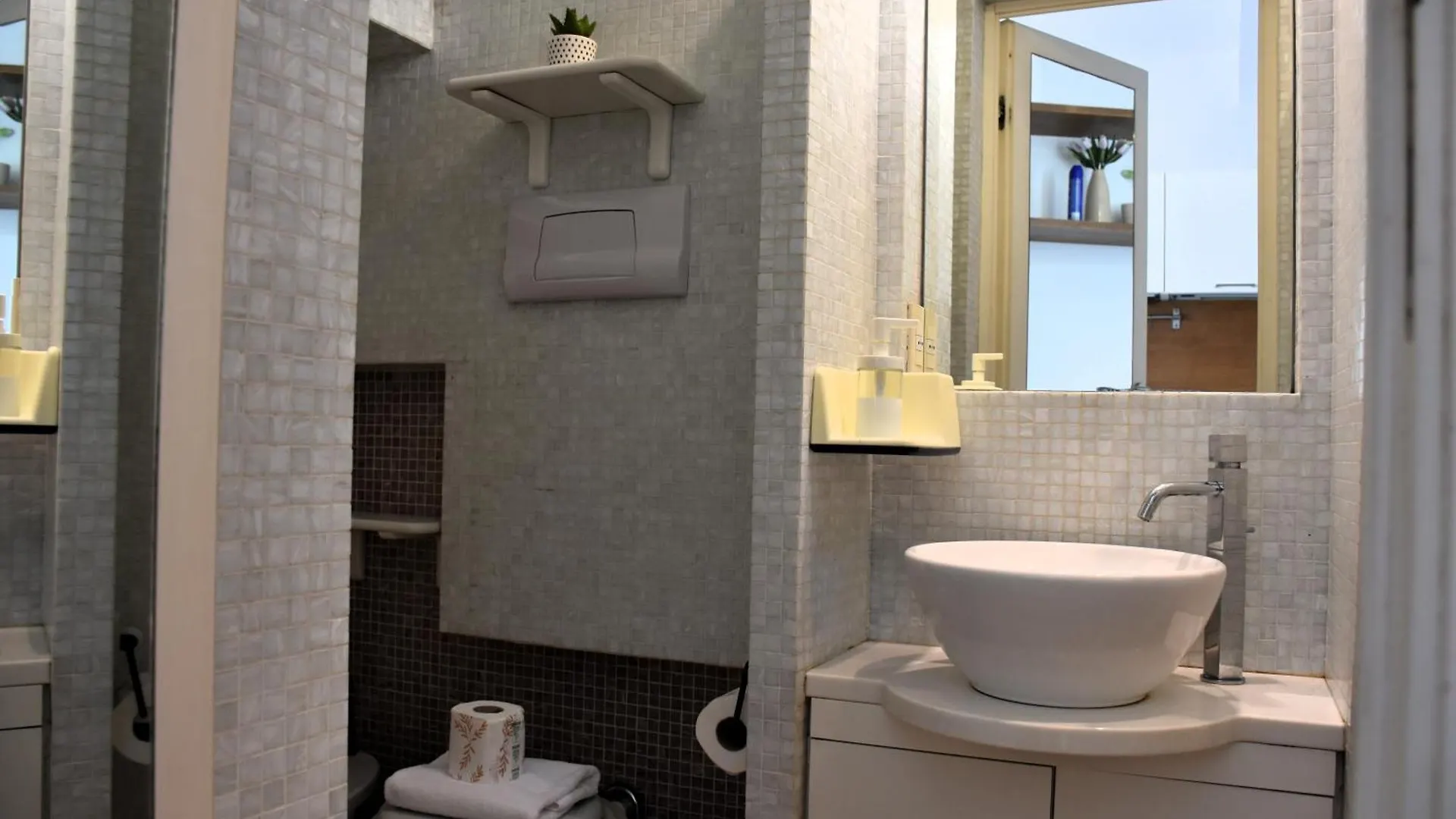 Apartment Maison De Minou - Pied-A-Terre Venice Italy